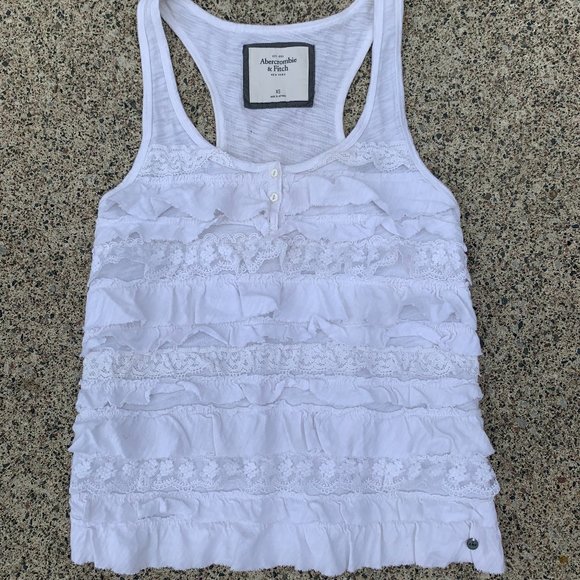Abercrombie & Fitch~Ruffle Tank Top~Cream - Picture 1 of 3